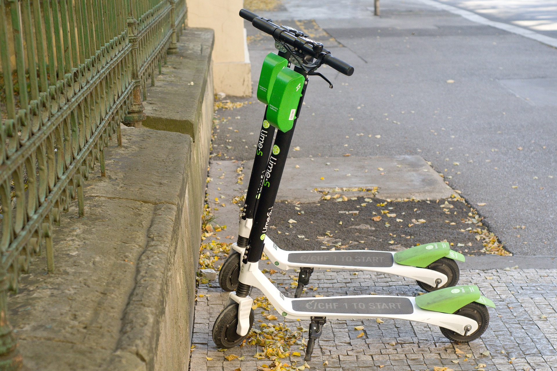 You are currently viewing Lime has Launched 500 electric scooters in River City