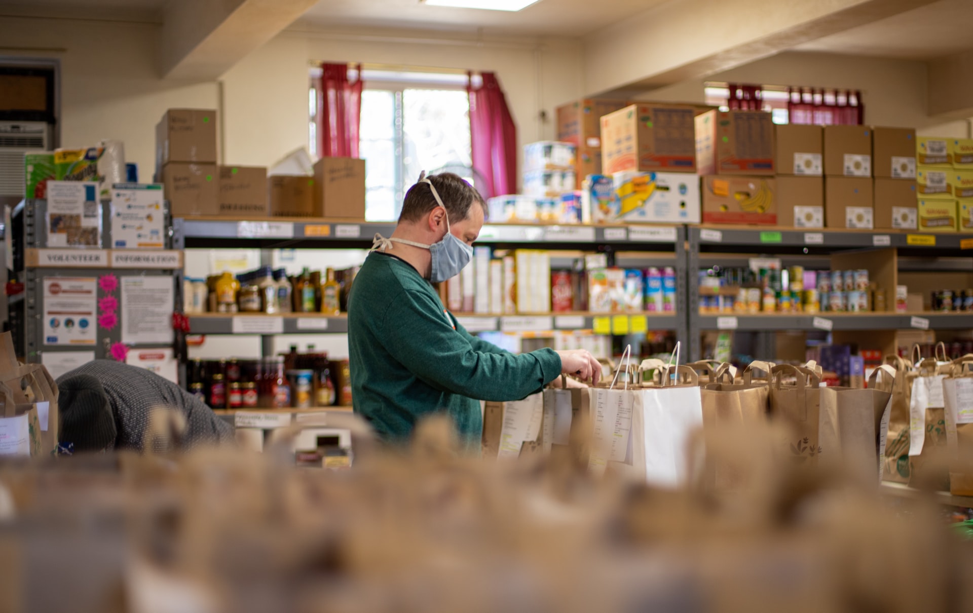 You are currently viewing Food Banks and Feed More Team up to Increase Food Access